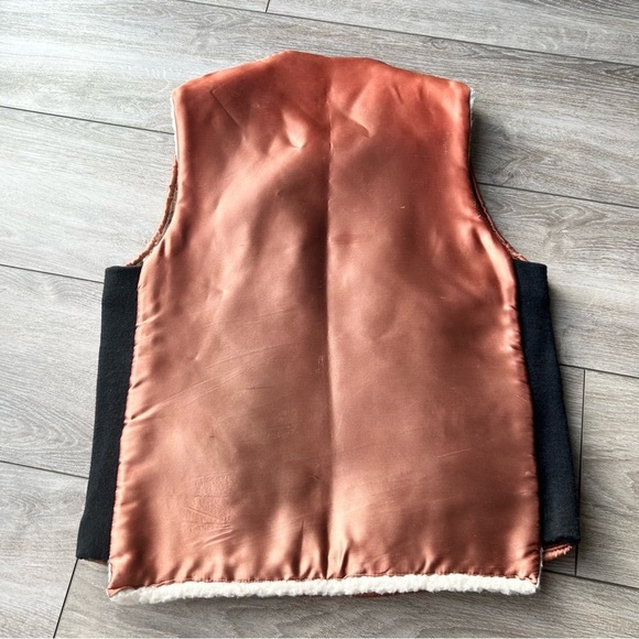 Vintage Handmade Genuine Sherpa Patchwork Vest - Picture 13 of 16